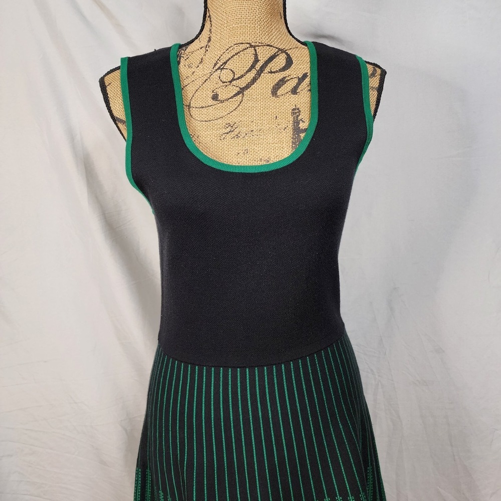 ANNE KLEIN Size Large Black Green Knit Sleeveless Geometric Fit & Flare Dress - Picture 3 of 13